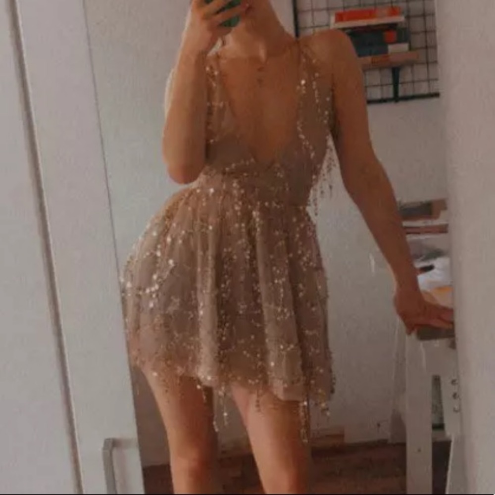 Gold Sequin Tassel Party Cocktail Halter Dress - Picture 3 of 12